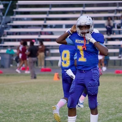 Leland Gardner. Class o/28//Wr Canton high school/ (5’9)/135Ib ⭐️7696665072 ntagrxxns@gmail.com @odfball