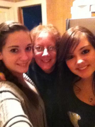 tiffash1415's profile picture. 