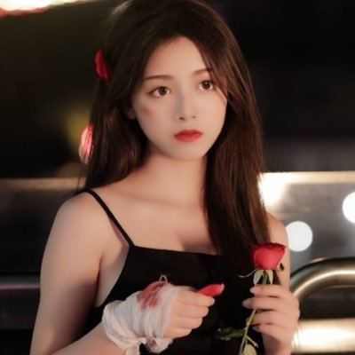 caiJinLian01's profile picture. 🌟Sống là tỏa sáng. Live is for shining. Two bloodlines of China and Vietnam.