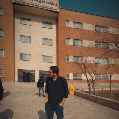 Pmeshkiz's profile picture. 