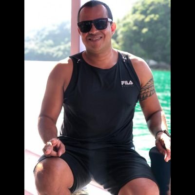 Brasileiro, Guarulhense, Geminiano, São Paulino com orgulho. Vivendo e aprendendo com os erros!!♊4️⃣2️⃣ 👍😘✌️👏🎊🤗🍺🍻🍺