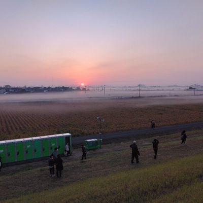 関西に生まれ育ち、東京で学生時代を過ごし、大阪で就職し、その後、弁理士になり、何故か福岡に来てしまった人。福岡のこととか、趣味のこととか、稀に知財関連のこととかをつぶやいてます。ヘッダ画像は福岡市西区小呂島。