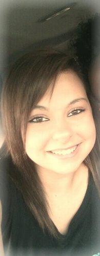 I play basketball and sing (: #teamfollowback #teamdrake #teamNBA #teamscorpio #teamderrickrose