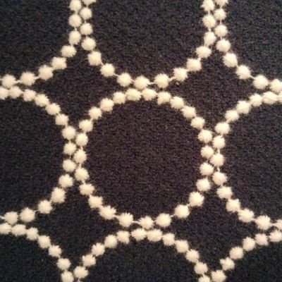 KsYDyugKS3URgJI's profile picture. 