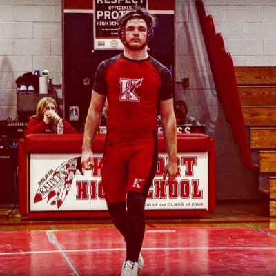 Keyport High School ‘25l 4.3 gpal5’10”l 180l 🏈(C/LB/LS/G) NCAA ID - 2302783355 l Coach Marsh - @charlie_marsh35 lWrestling l Coach Smith - @KeyportSports