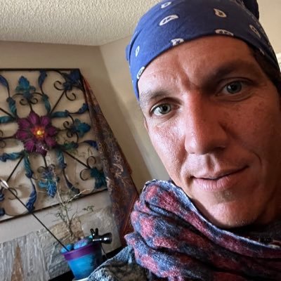 JValentine43243's profile picture. 