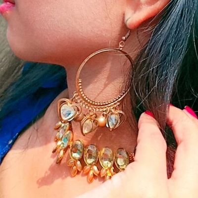 Luv🩷 Me or Hate Me But don't Play ⏯️ with Me...And Don't Ignore Me😏
Be Careful🔥🔥🔥
Viratian❣️🫶🫰🩷
🚫Don't Dm 🚫