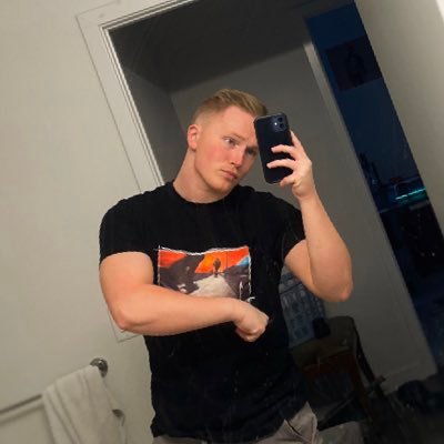 gray10k's profile picture. cali // ig @ grayy10k // 2 million+ streams 🎶