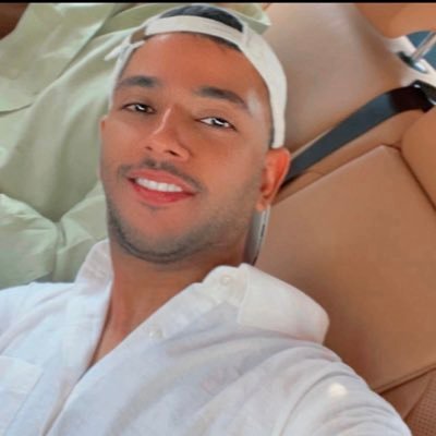 Abdulla54193826's profile picture. 