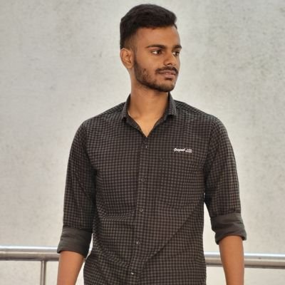 lalit_shinde_'s profile picture. 