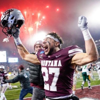 ariam23's profile picture. 