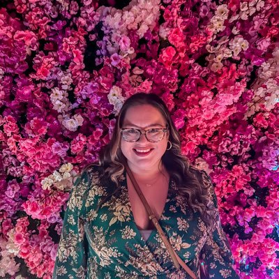 JiselLara's profile picture. UHD’23 📚 3rd Grade Science/Writing 💗