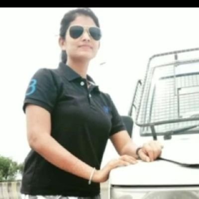 GirlKatyal's profile picture. writer,poetess