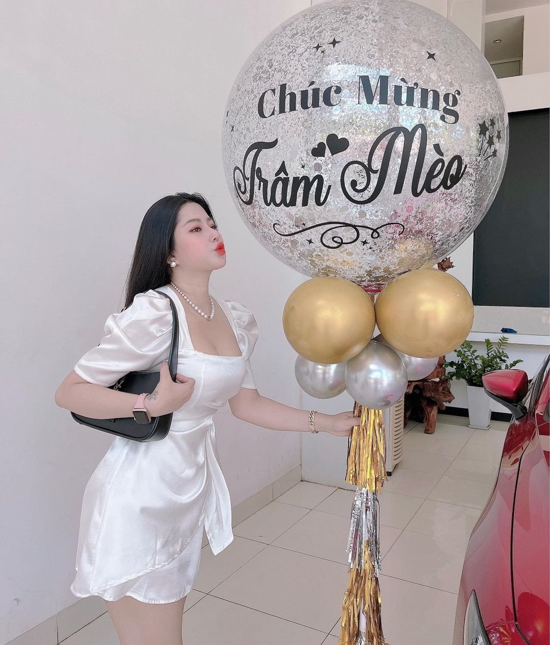 Chúc bạn hạnh phúc và từ bình minh cho đến hoàng hôn ?