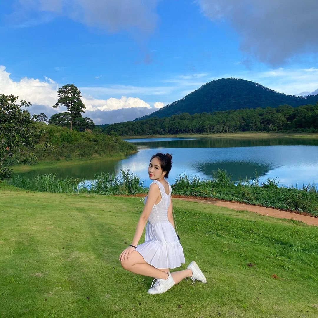 Mong bạn ngủ ngon bên gối dừng chợi đợi hoạc nghĩ gì hết Quyết tâm buông tay và lập tức quay người không bao giờ ngoảnh lại.