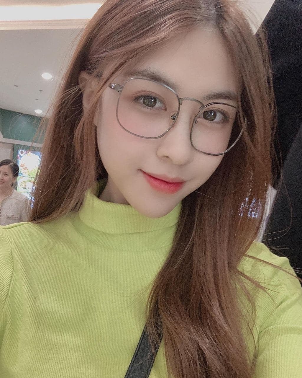 whoatheeth16080's profile picture. Từ lúc quen biết tôi ,chỉ có yêu mình tôi ,