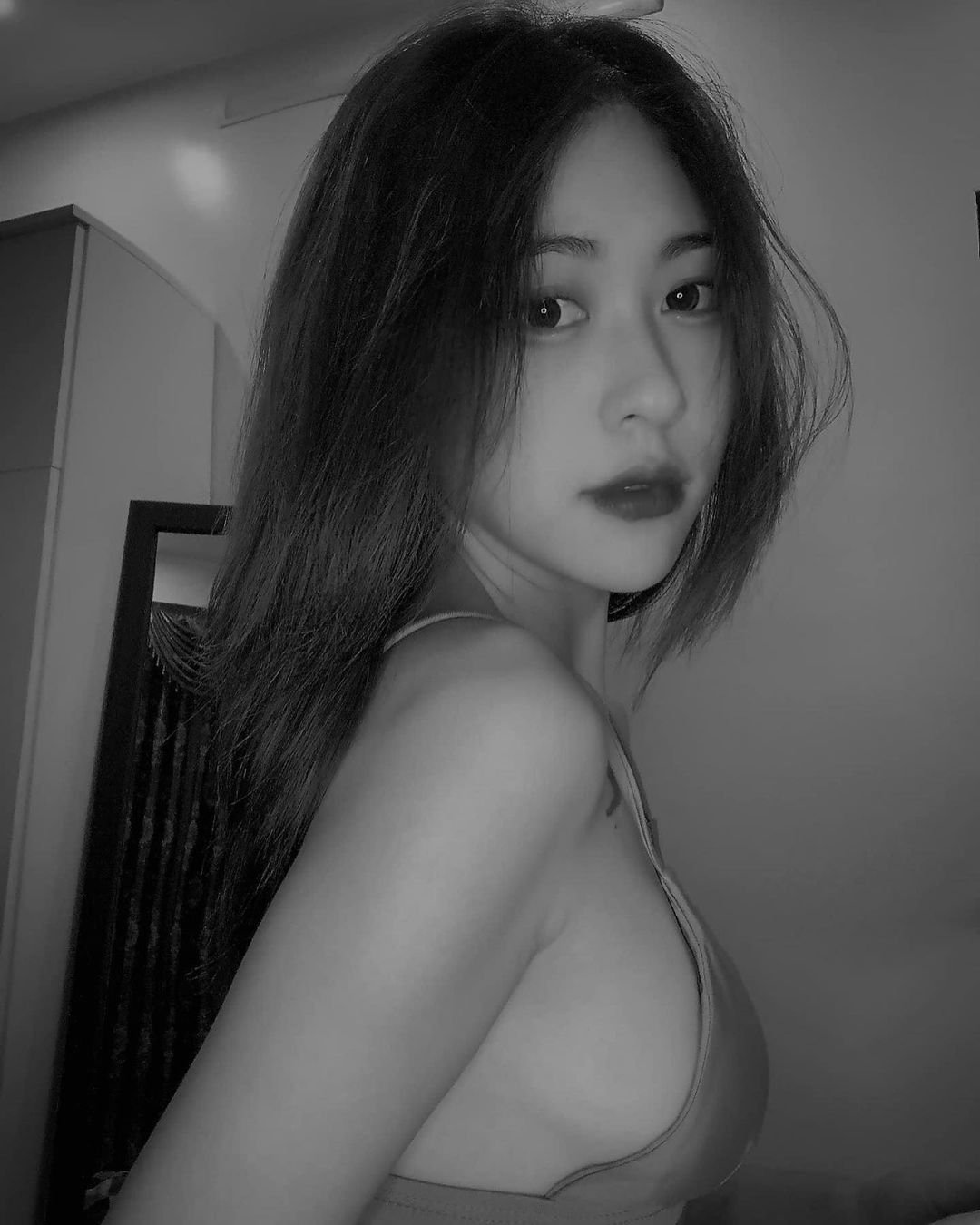 taysesmi5293's profile picture. Cũng đừng làm ngơ những người đối xử tốt với anh