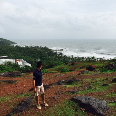 alyasalshh294's profile picture. انا اللي متضايق ومتأثر وانا اللي مخنوق. ولا فيه حاجة تخوفني .. ولا اخافها.