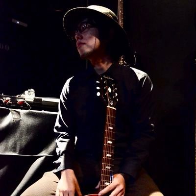 「一人と独り」販売中「ここで」配信中https://t.co/CH0vZJ24Md&カフェ店長見習い。
カフェ日程➡️ラジぽてカフェ(11/4)魔女house1日店長(10/28)カフェぴりか朝活店長(未定)