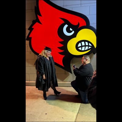 kkyyylieeee's profile picture. 🤷🏼‍♀️