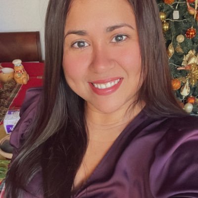 Mis compromisos son #Dios #Amor #Danna #Familia #Amig@s #Trabajo ❤️😊 Mis compromisos revelen quien realmente soy