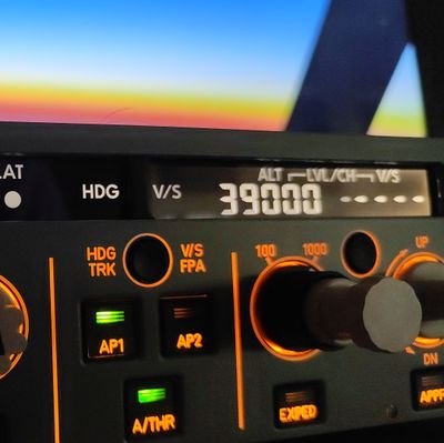 jag7x's profile picture. LOVE planes!