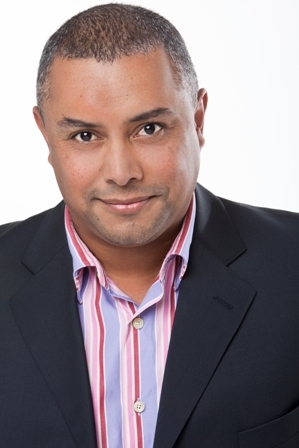 Breakfast show host @Heart1049FM 6 - 9am weekdays. #HeartBreakfast Host of Sê Jou Sê - Saturdays at 7:30pm on @kyknetkie