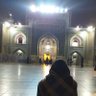 zahrasadat8020's profile picture. همه چیز همه کس در پی اوست 
یک نفر مانده از این سلسله نور که بر می گردد