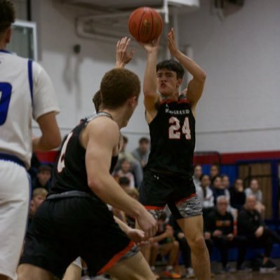 AlexHickey24's profile picture. Alex Hickey 2025 Ridgefield High School ACC basketball alex2hoop@icloud.com 3.8 GPA 6’0 180lbs 1/2 guard