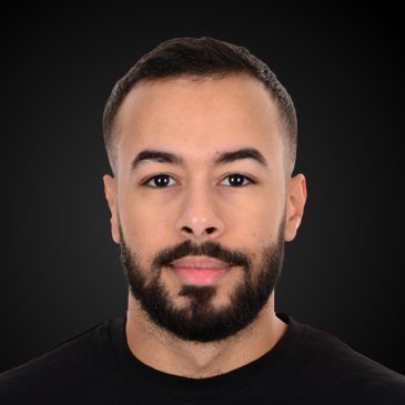 🇩🇿 Algerian
💻 Designer & Engineer
I use AI and technology to build products that put people first.