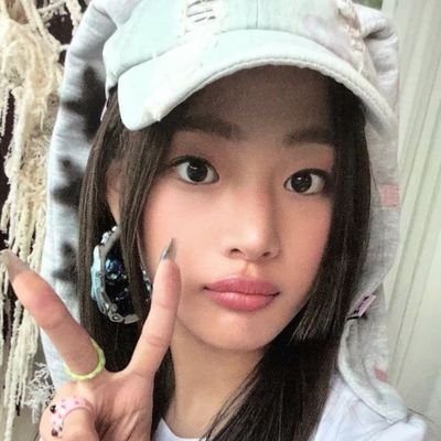 hcdiett's profile picture. 