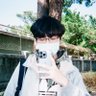 1weiho's profile picture. Finding calm in the details.