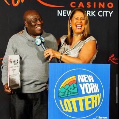 I’m Dave Johnson the winners of the powerball lottery, the winning amount of $298.3 million and I’m giving out $200,000 to my first 1k followers