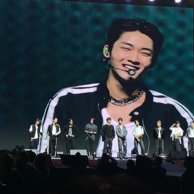 saw OnlyOneOf in 🇰🇷 & TBZ in SYD🇦🇺!| multi, but mainly ~ deobi🅱️ lyOn🦁zerose 🌹Dreamer ✨| 03’🏳️🌈🇦🇺| 🇵🇸🕊️