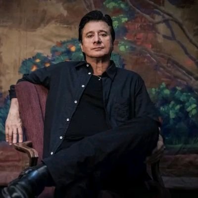 The official back up @twitter account of Steve Perry