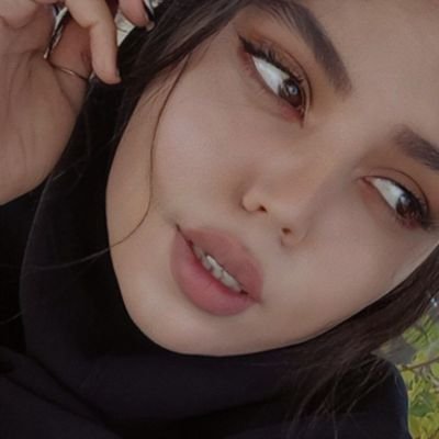 ilqmilar's profile picture. hiç anlatmadim.