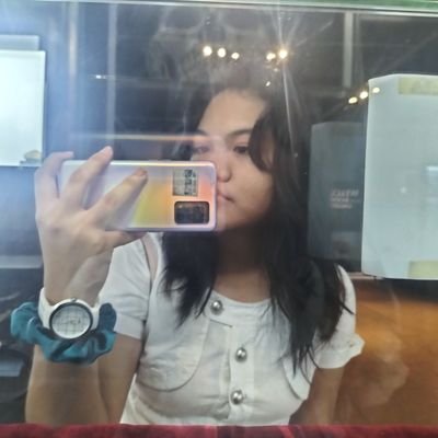 phiayokona's profile picture. let me in upd mbb...