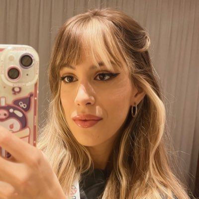 me gusta hacer tiktoks 🍉 Community marketeer en @trustgaming 💜 📩: galadinelle@gmail.com