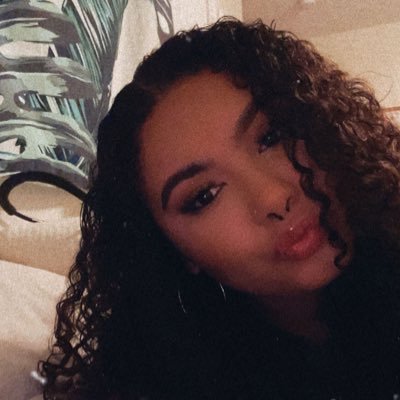 MiaceliOrtiz's profile picture. 