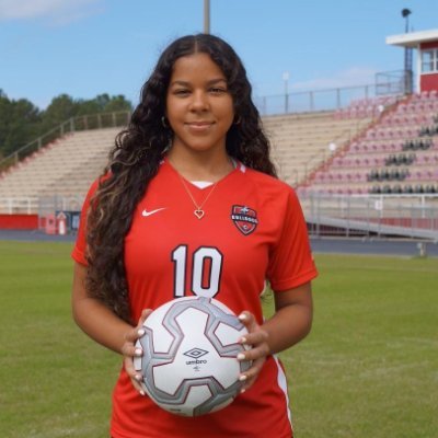 2024 | ⚽ Wing/Fullback - #10 | Crestview Bulldogs & Gulf Breeze Futbol Academy Breakers | 4.52 GPA | NCAA# 2402223970 | tahlia.brooks32@gmail.com