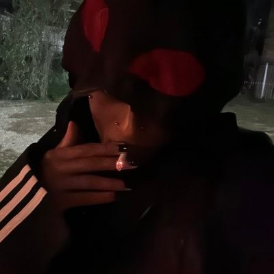 praisewick's profile picture. I am wick