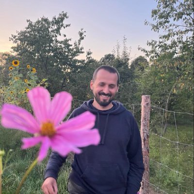 Urban planning, climate change, degrowth. Based in Poland, tweeting in English.