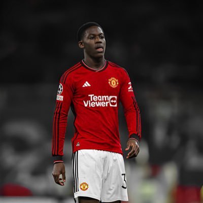 Utd_KB's profile picture. Here for the tweets. 🇬🇭