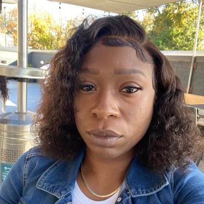 mspearlymae's profile picture. Somebody like it