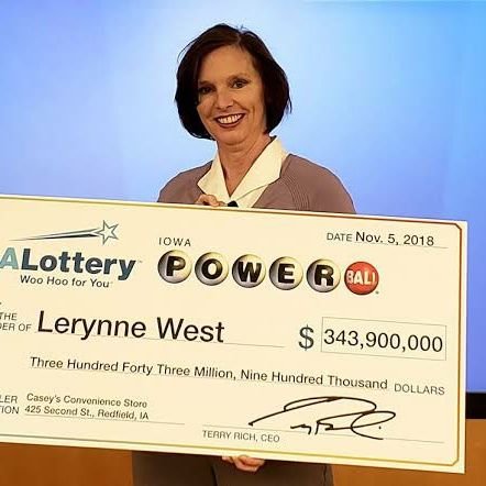 I'm lerynne west Iowa powerball winner of $343,900,000 I'm gladly to give back to the society i will giving each of my first 1000  followers $50,000 each