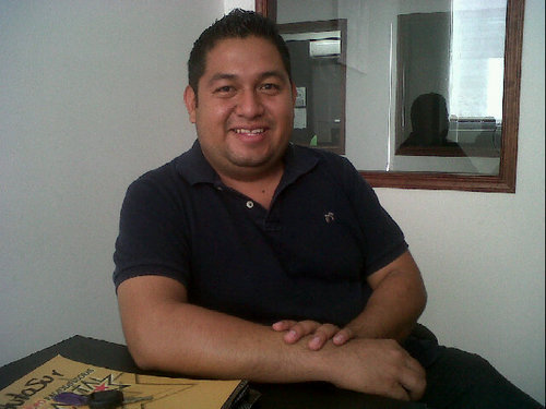 Reportero en CAPITAL FM 106.3 y noticiero AL INSTANTE Y 700 am