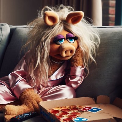 han_ah's profile picture. she/her - fat and dramatic