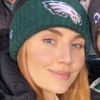 mel (@hotaspuck) 's Twitter Profile