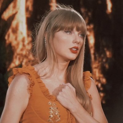 aswiftinterlude's profile picture. 
