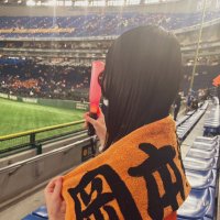 りり🐰 (@lloookg) 's Twitter Profile